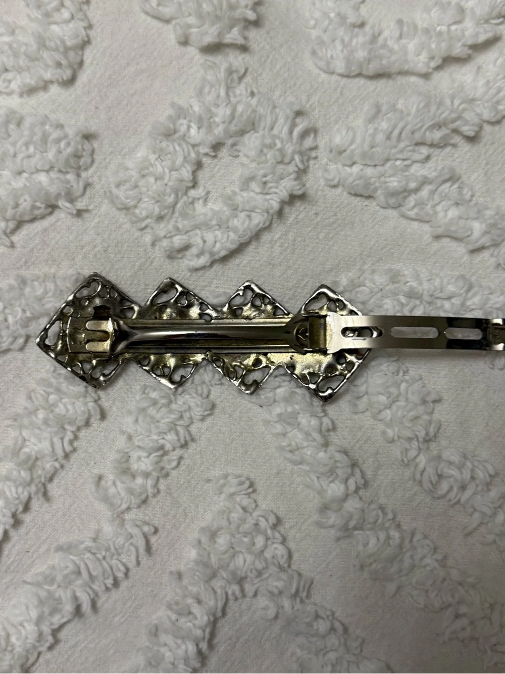 Vintage 1990’s silver and Green Hair Bow